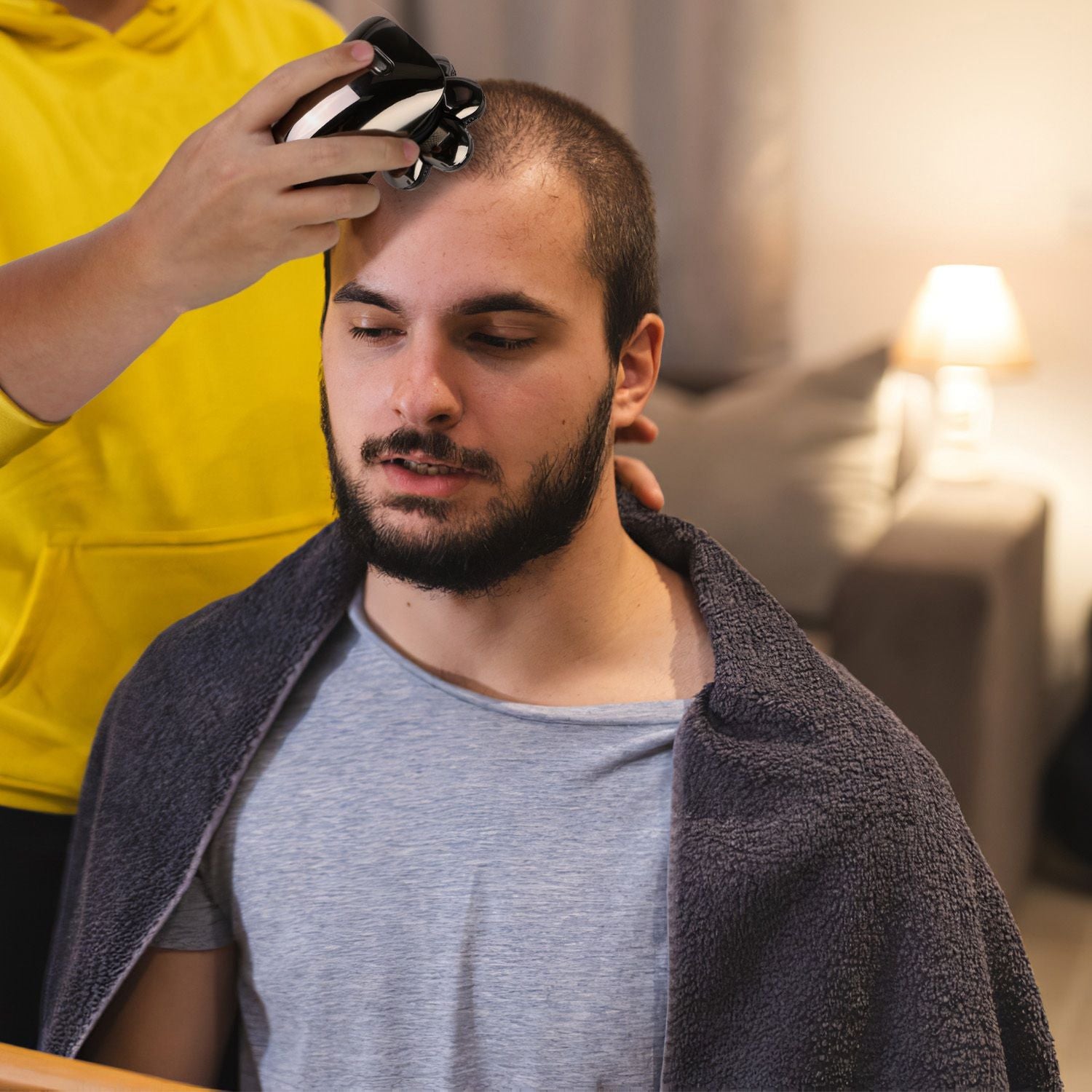 Head Shavers for Bald Men 5 In 1 7D Electric Rotary Razor Rechargeable Cordless Head Beard Trimmer Shaver Kit IPX6 Waterproof Dry Wet Grooming Kit with 3 Combs