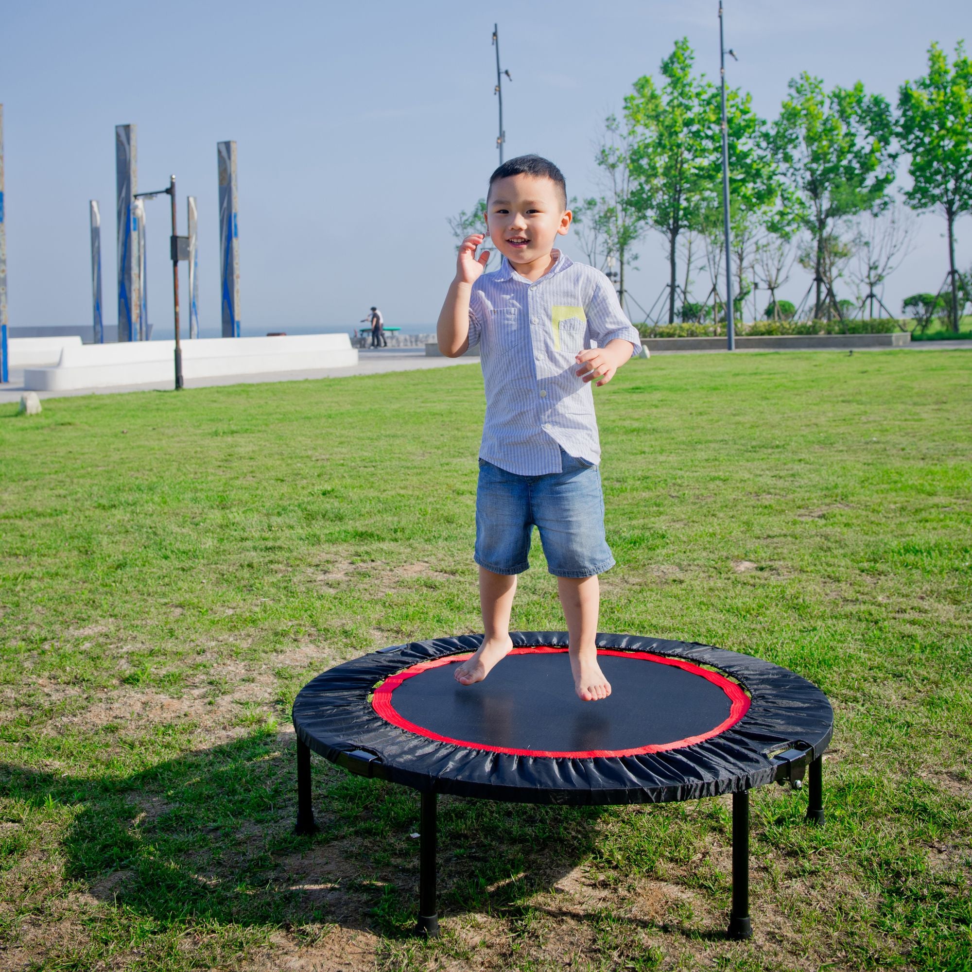40 Inch Mini Exercise Trampoline for Adults or Kids - Indoor Fitness Rebounder Trampoline with Safety Pad | Max
